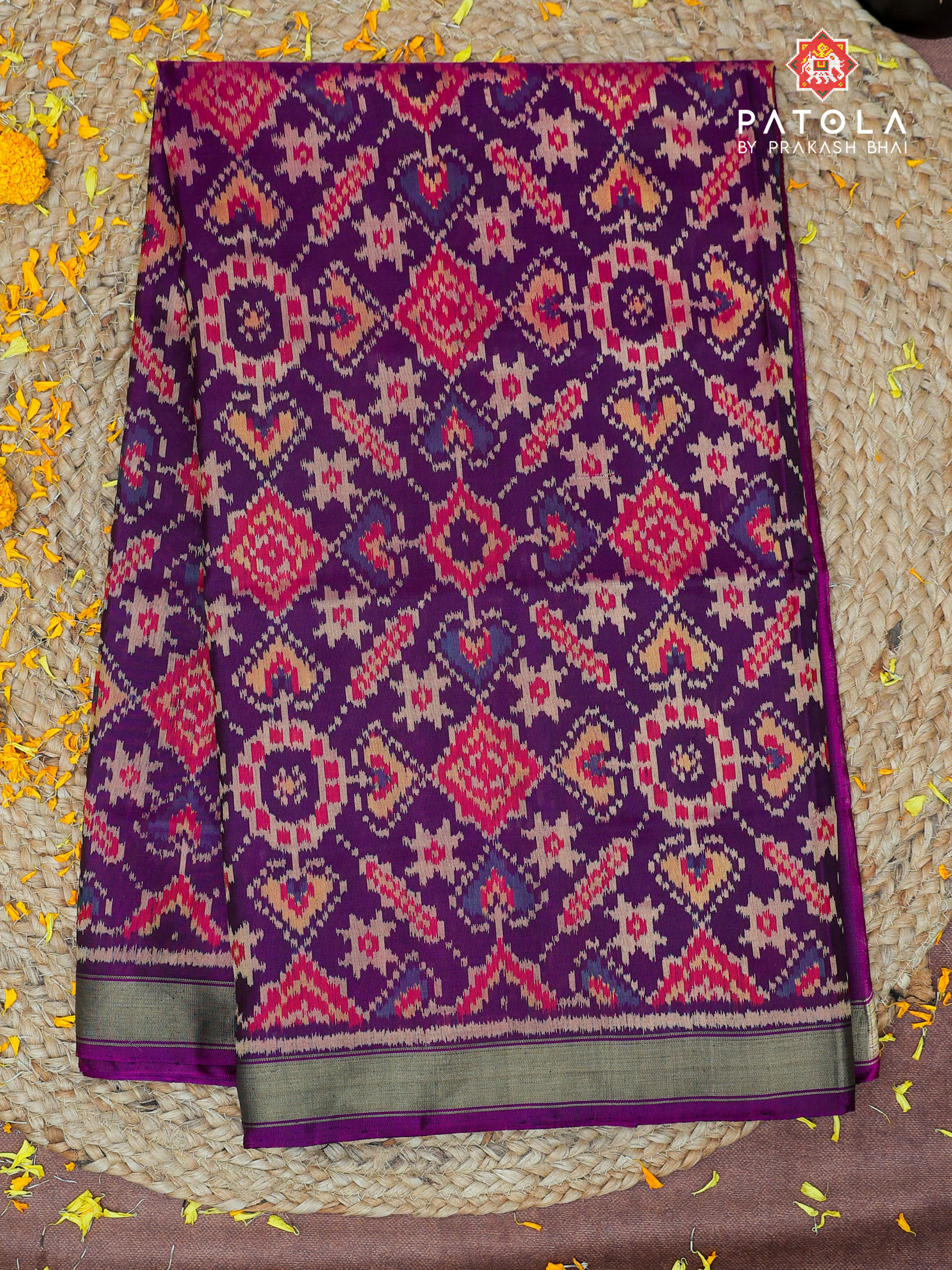 Manekchowk Navratna Mix Minakari Designer Single Ikat Patola Saree